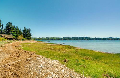 Waterfront Hood Canal Cottage: Steps to the Beach! - Foto 24