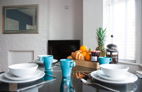 Bedford Rd Apartment Ideal for Hospital & Town Centre - Foto 19