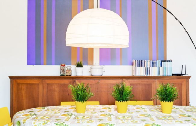 Chiavari Colorful Flat with Garage - Foto 14