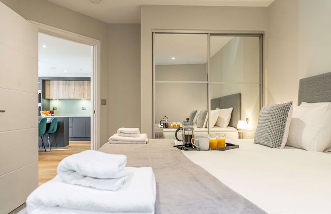 Celador Apartments - Bond House - Photo 12