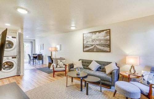 Airy Fortuna Apartment with Deck! - Foto 6