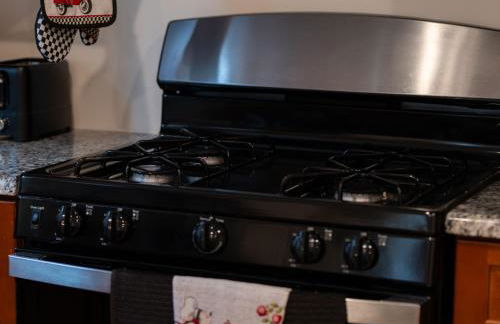 New 4 Apts-198-3 Bed Apt 1st Floor & 3 Bed Apt 2nd Floor - 1 Bed Studio Apt Ground Floor & 1 Bed Studio Apt Ground Floor near Penn Station EWR Newark NJ Airport Hospital Manhattan NYC - Foto 44