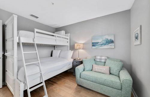 Cozy 2bd/2ba w/ View, Sleeps 6 - Photo 38