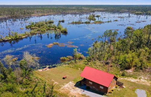 Fun fishing river cabin 23mi to beach with private dock 3BD 2BA - Foto 46