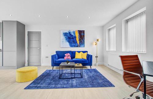 Hybrid Resi - Uxbridge, On-site car or van parking, near London Heathrow Airport - Photo 97