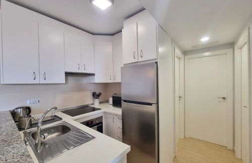 Vistas Panorámicas con Piscina y Parking - By Aloha Palma - Foto 9