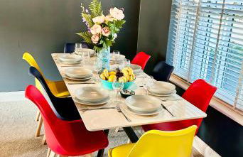 5 Bedroom House - DISC0UNTS - Parking, Contractors, Group, Family - Foto 14