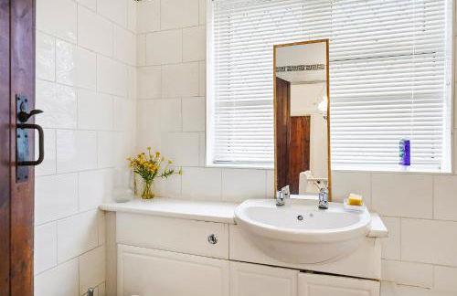 Sally's 4 Bed Home in St Albans - Foto 63