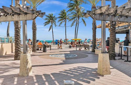 Near The Beach on Hollywood Blvd Great Suite D6 - Foto 32