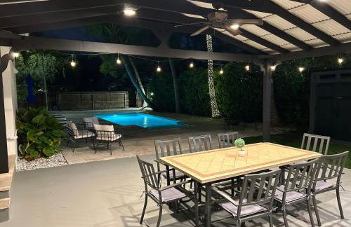 Heated Pool Tropical House with Summer Kitchen 3BR- Oasis in Miami! - Foto 22