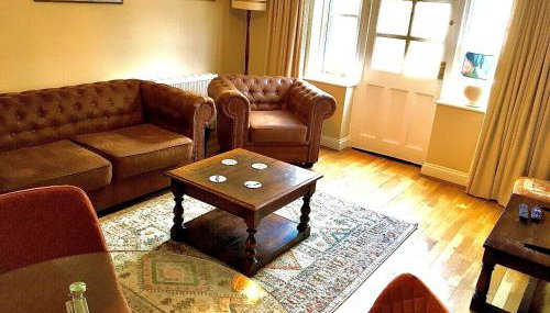 Heart of Somerton House - Foto 1