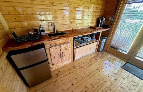 Tranquil Modern Farm Cabin - Foto 37