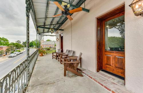 Charming Louisiana Getaway with Furnished Balcony! - Foto 20