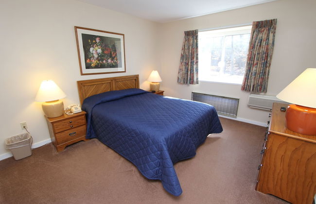 Cold Spring Plymouth Resort - Photo 3