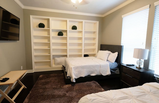 5Bdrm 3.5Bath 12Beds - HOME BIG AS TEXAS - Foto 5