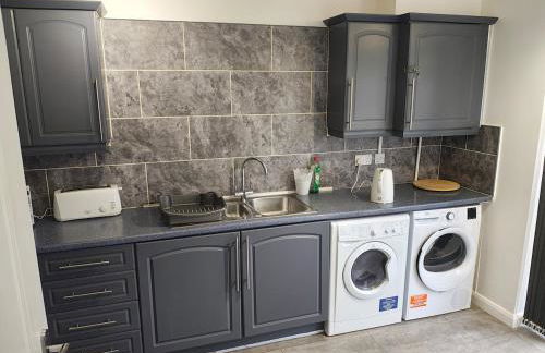 Manchester City Deluxe 4-Bed near Etihad Stadium & C0-0P Arena, Sleeps 9 - Foto 58