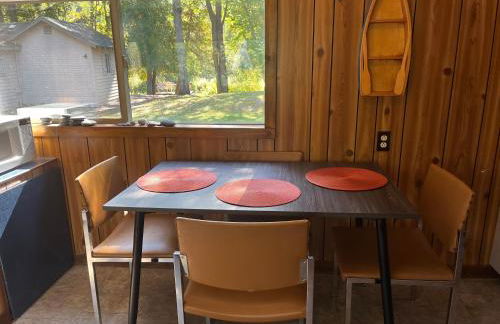 Sleeping Bear Riverside Cabins - Foto 46