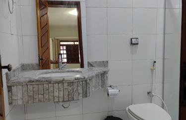 Apê 01 - ótimo e perto de tudo - Foto 4