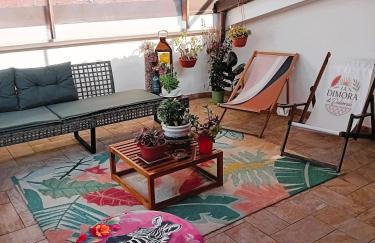 La Dimora di Deborah Terrazza Panoramica, Centro & Stazione a 4 min, Relax e Comfort - Foto 1