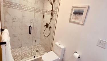 Perrin Place Unit 1 - Foto 5, towels, Shower