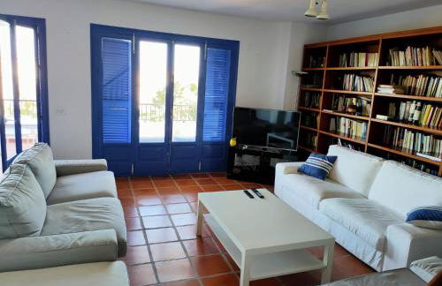 Auténtica Casa Mediterránea con vistas al mar - Foto 32