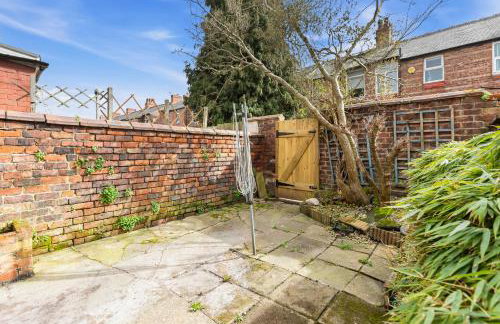 Manchester home, Sleeps 6, Contractor Friendly, Free Parking - Foto 25