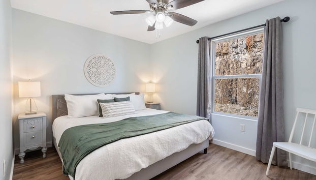Vineyards Stonewall Escape - Sleek Modern Retreat - Foto 5, Habitación