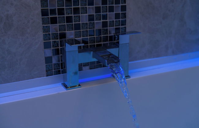 Aphrodite Suites Huddersfield - Foto 80