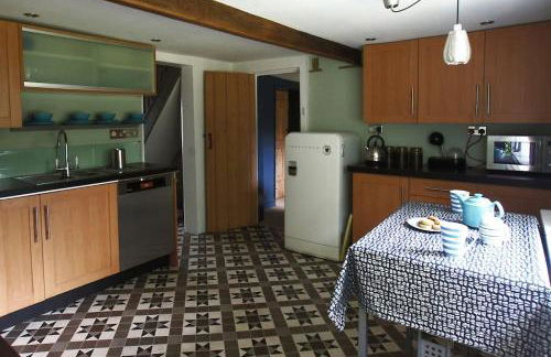 Cozy cottage overlooking fields, Upwell - Foto 17