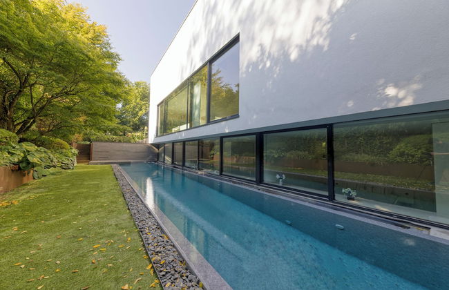 The Glass Manor - Photo 57