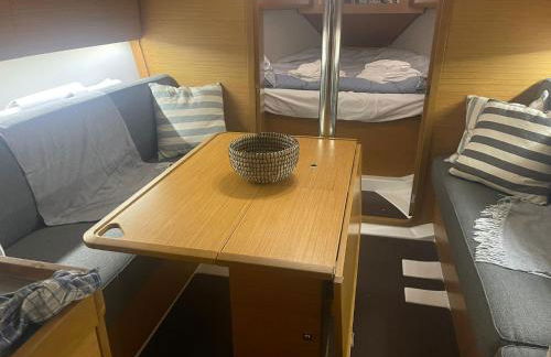 TROIA - Veleiro em marina - Foto 28