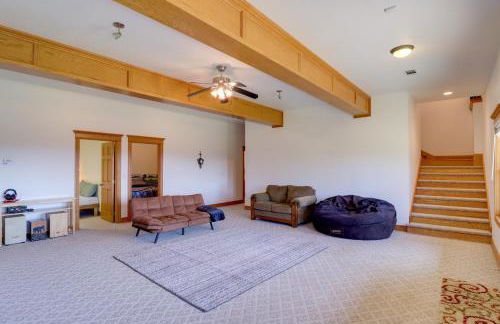 Mountain Views and Shared Pool Ozarks Family Home - Foto 30