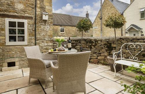 Corner Cottage - Photo 22