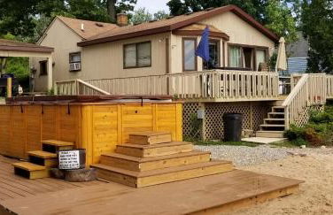 Airport Waterfront Cottage w transportation - Foto 32