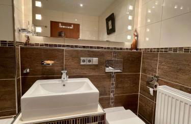 Goldstadt Garden Residence - City Apartment Pforzheim - Foto 20