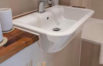 Westminster 2 bed 2 bath apartment with Air-Con - Photo 23