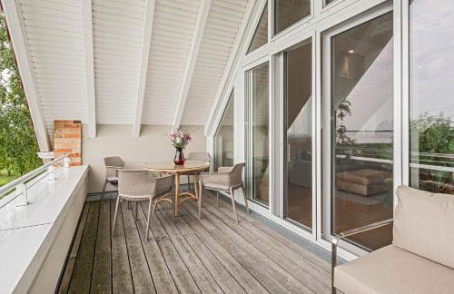 Wellness-Oase mit Wasserblick, Pool, Sauna & Fitnessbereich - Foto 9