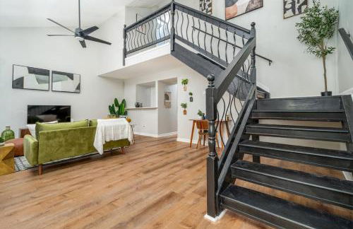 Heritage Haus - Luxe 2BR w Deck, Pets OK, Wi-fi, Near Marietta Sq - Foto 3