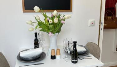 STAY Studio 1 zentral Balkon Parkplatz - Foto 3