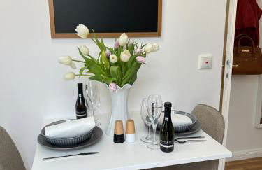 STAY Studio 1 zentral Balkon Parkplatz - Foto 3