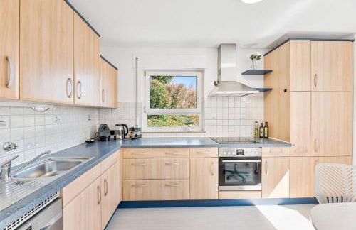 Sunshine - 4 Personen 20min Airport Messe - Foto 16