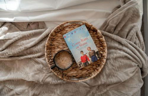 St Georges Cross 1BR - Subway on Doorstep - Central - Foto 19