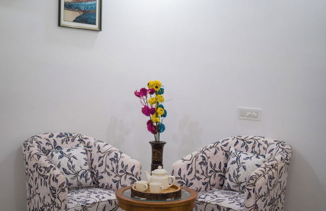 ELIVAAS 5 BHK With Pvt Pool - Zenora - Foto 45