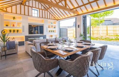 Honeybee Barn - Stunning 4-Bed Rural Paradise - Photo 5