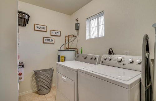 Yard, Patio and Grill! Florence Home Near Monastery - Foto 23