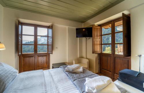 Villa Korfes-Πέτρινη Τριώροφη Βίλα-Άνεση & Ιδιωτικότητα - Foto 3