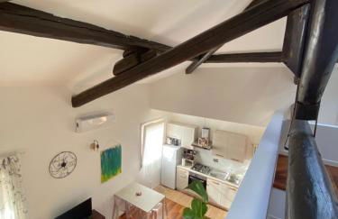 La Casa di Giulia, spazioso loft su due livelli a 10 minuti di macchina dal centro - Foto 9