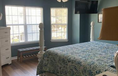 House # 08 Dock of the Bay (no pets) private pier - Photo 14