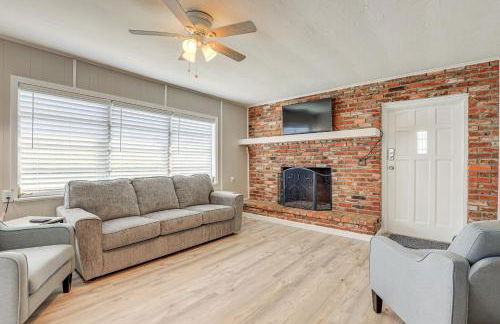 Sun-Soaked Okeechobee Retreat with Canal Views! - Foto 3