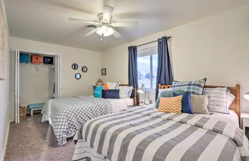 Lake McConaughy Getaway with Patio - Walk to Beach - Foto 16